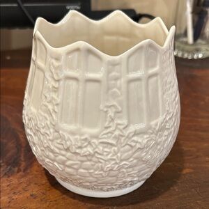 Belleek Fine Parian China